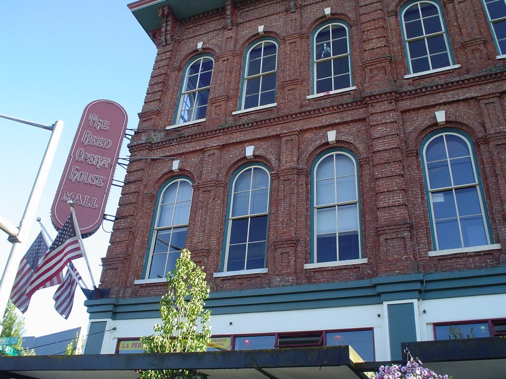 Street view in Downtown Salem, Salem, Oregon, near Sewell Sweets